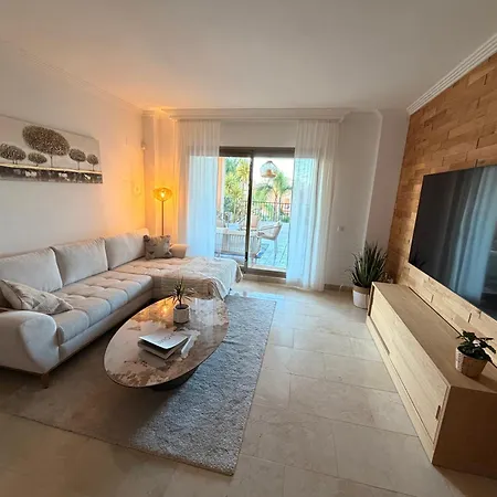 Benahavis Holidays Апартаменты Эстепона