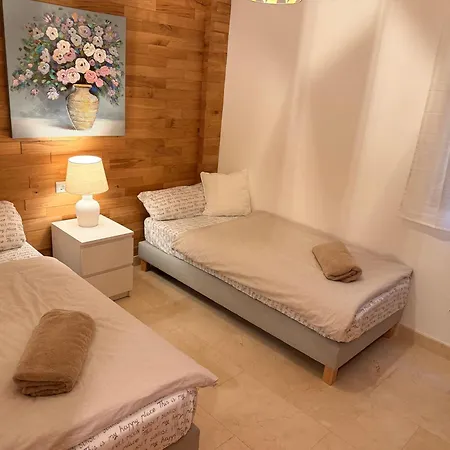 Apartment Benahavis Holidays Estepona