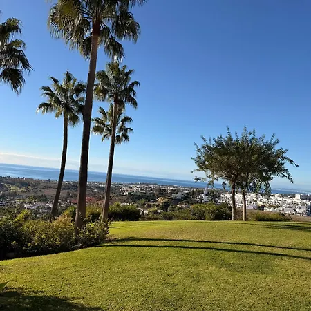 Apartment Benahavis Holidays Estepona