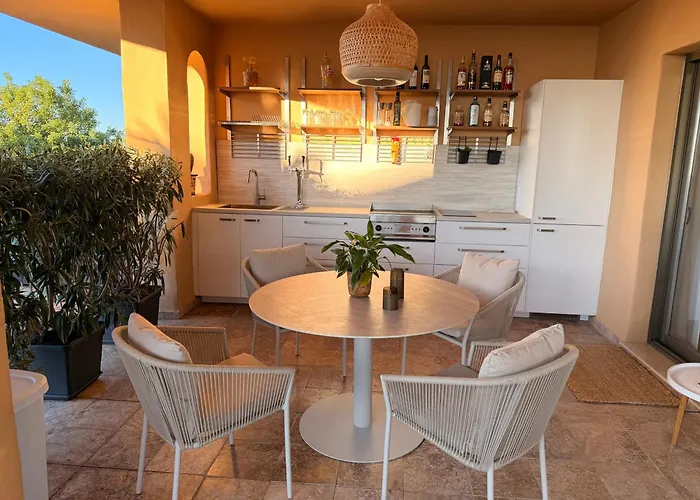 Benahavis Holidays Appartement *