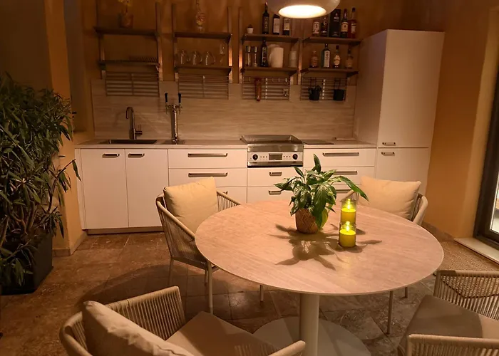 Benahavis Holidays *