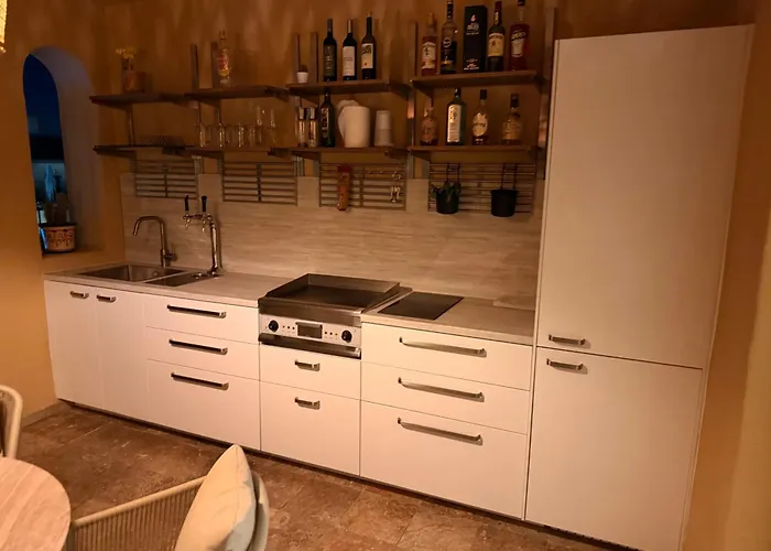 Benahavis Holidays 에스테포나